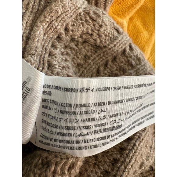 Abercrombie & Fitch Sweater Vest Womens Size M Taupe Cableknit Preppy New Y2K - Picture 9 of 10